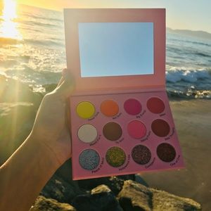 Meet your Posher, Bebesita